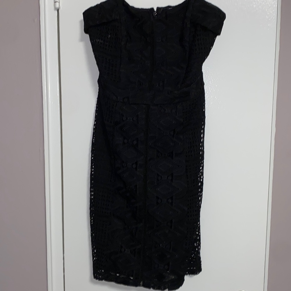 Black strapless pencil-shaped‎ cocktail dress with patterned overlay